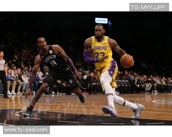 湖人对决篮网精彩赛程解析与球员表现预测