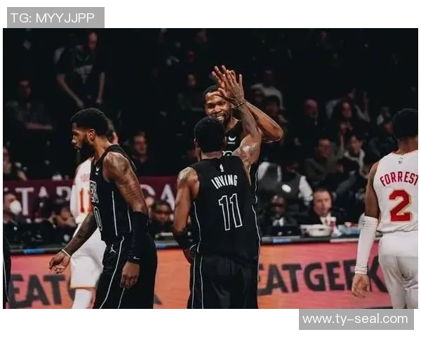 勇士与篮网激战正酣NBA赛场精彩瞬间回顾与分析