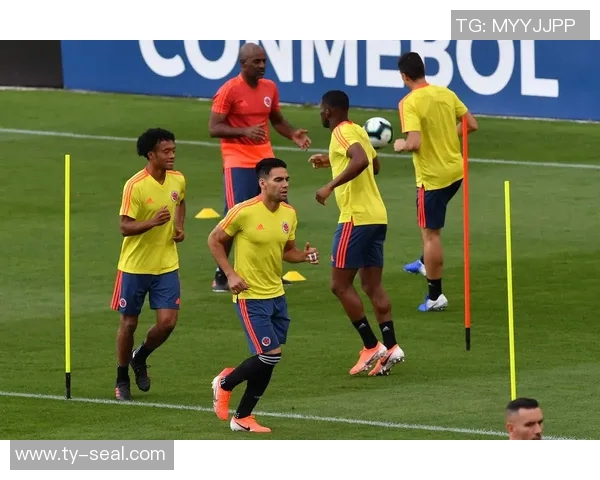 华盛顿联与哥伦比亚队激战正酣期待精彩对决与胜利诞生