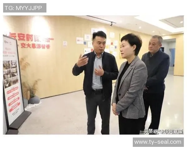 张帆的奋斗历程与成就探索:从平凡到卓越的成长之路